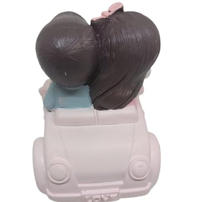 Retro Ride Car Couple Decorative Showpiece