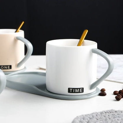 Gilded Elegance Nordic Ceramic Mugs