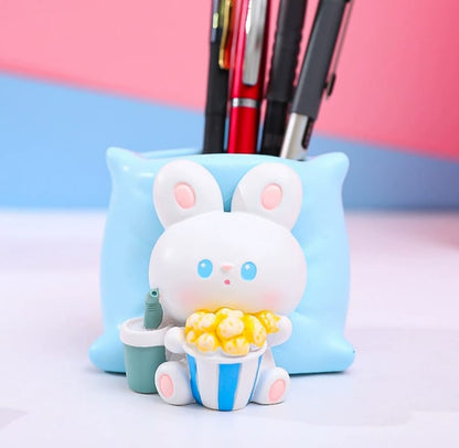 Bunny Bliss Resin Pen Holder - Adorable Desk Decor