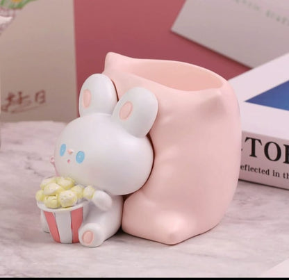 Bunny Bliss Resin Pen Holder - Adorable Desk Decor