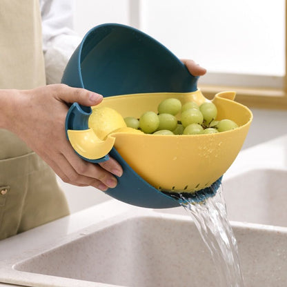 Strainzy: The Dual-Purpose Veggie-Wash & Storage Solution