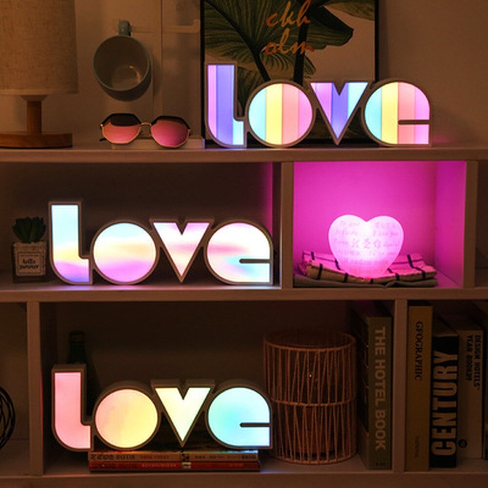 Love Marquee Light