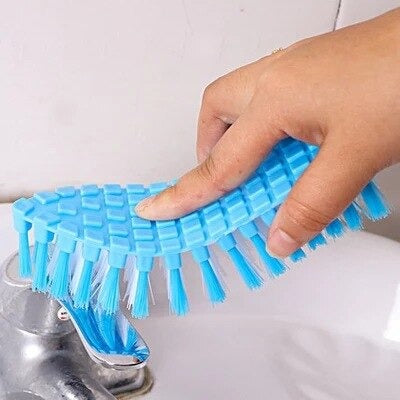 Flexible 360 Degree Cleaning Brush