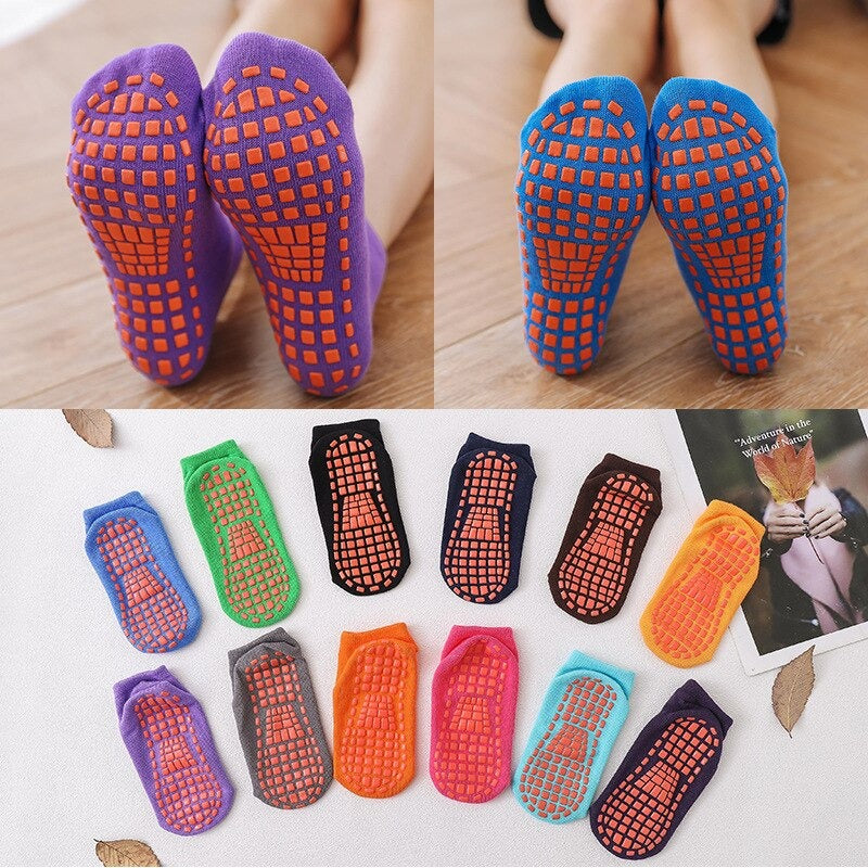 Buy Anti Slip Yoga Socks from Funkyshop24, the Best online shopping website in India, Best Quality, Best Price, Fast Delivery. Visit www.funkyshop24.com