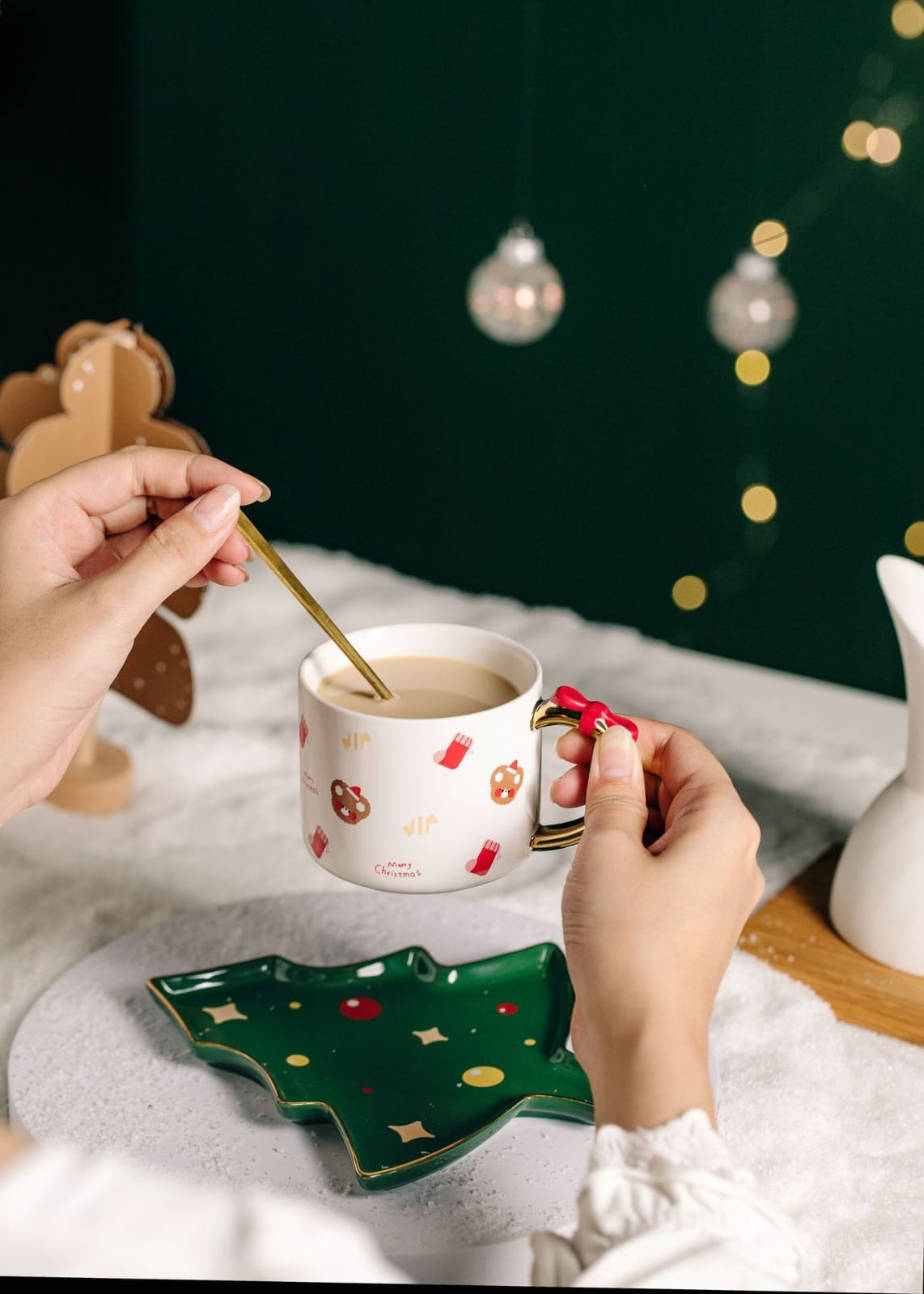 Santa Christmas bow mug with tree plate and spoon