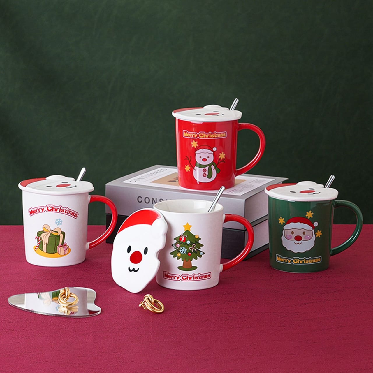 Santa print ceramic mug with santa lid and spoon