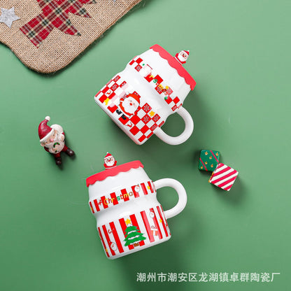 Santa cupcake ceramic mug with Santa silicon lid